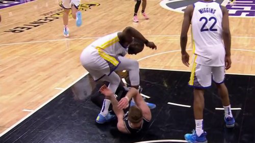 NBA Twitter Goes Bonkers After Draymond Steps on Sabonis – NBC Bay Area