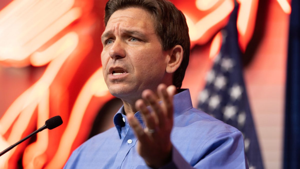 College Student Launches @DeSantisJet: Tracking Gov. DeSantis' Flights – NBC Bay Area - Vimarsana News