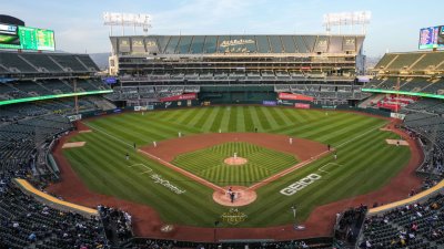 A's move closer to Las Vegas stadium deal as Oakland fans protest