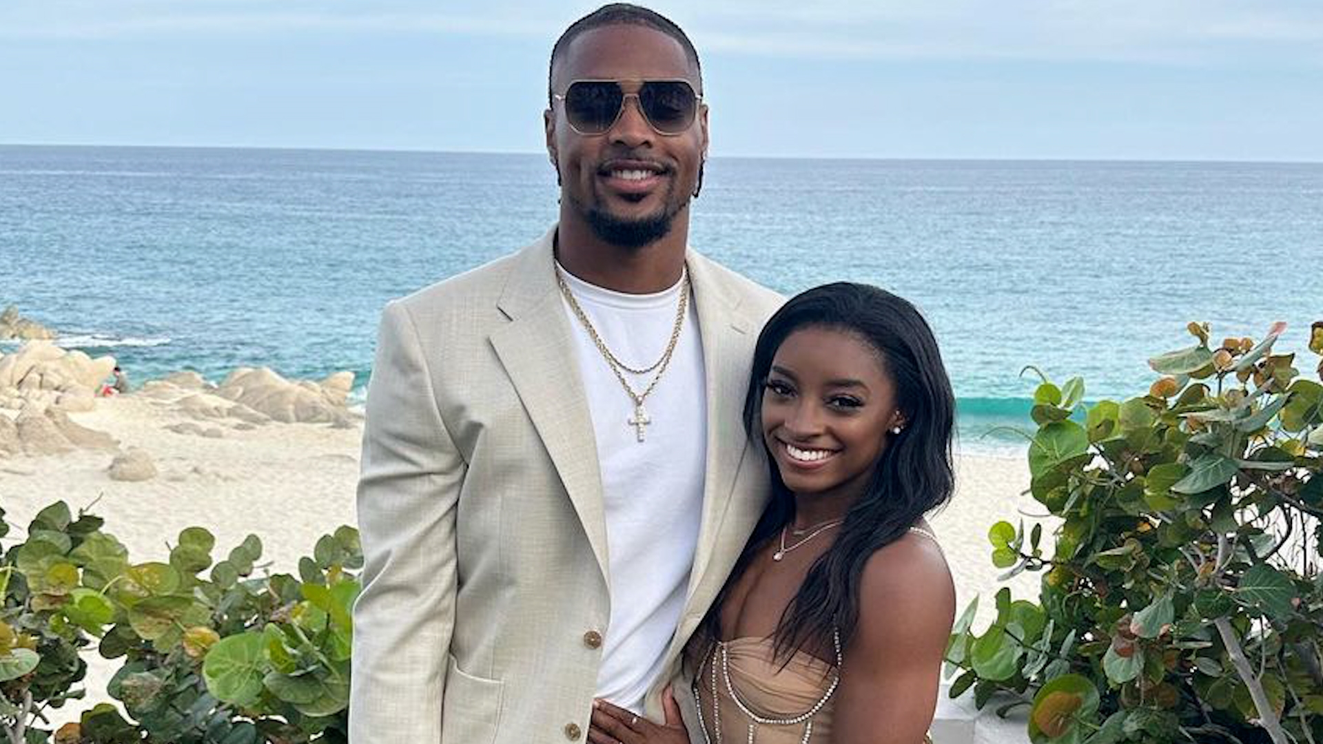 Simone Biles Marries Jonathan Owens Again In Mexico Wedding – NBC Bay Area