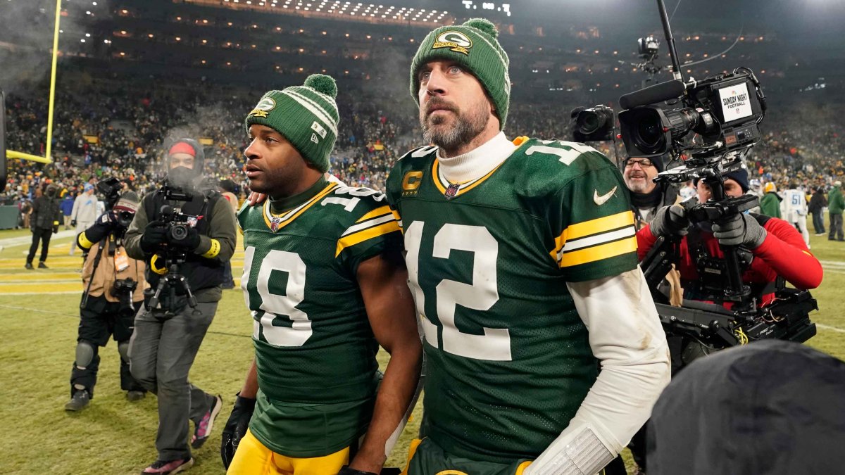 Cobb returning to Green Bay