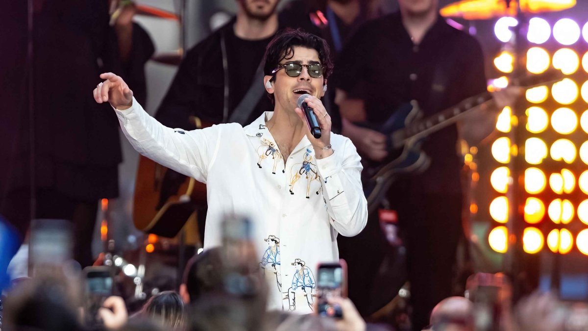 Joe Jonas Says He and Taylor Swift Are 'Cool' 14 years After Breakup – NBC Bay Area - Vimarsana News