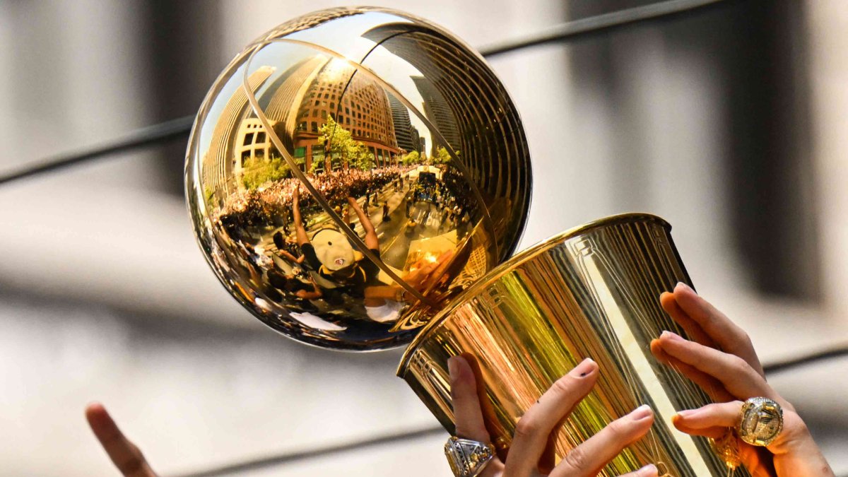 Tropyy Larry O’Brien Trophy Facts: Origin, Height, Weight and More – NBC Bay Area