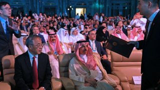 Saudi Foreign Minister Faisal bin Farhan al-Saud (C-R) and Vice Chairman of the Chinese People’s Political Consultative Conference (CPPCC) Hu Chunhua attend 10th Arab-China Business Conference in Riyadh, on June 11, 2023.