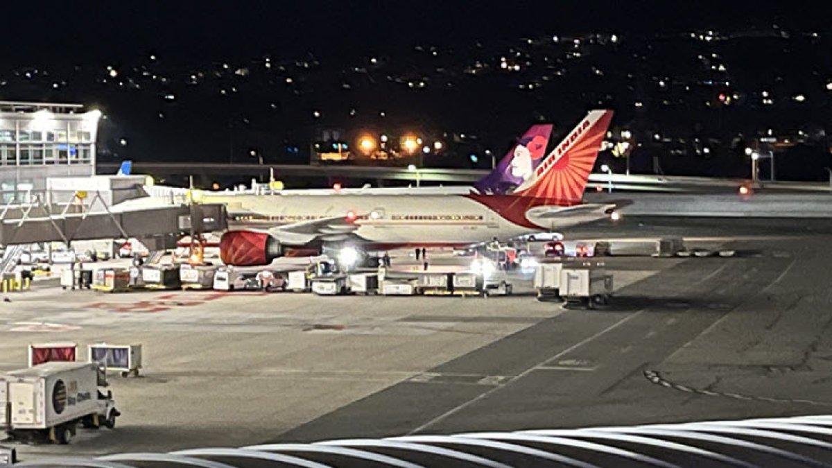 Air India flight’s replacement plane lands at SFO after it was diverted