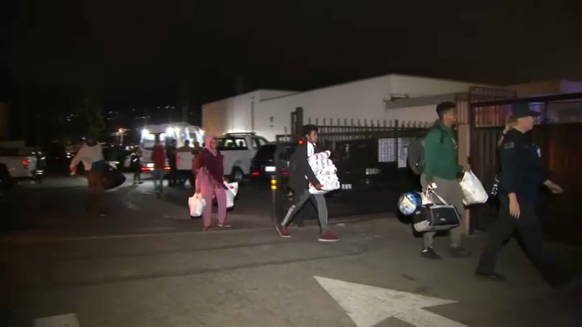 160 displaced in San Leandro apartment complex fire – NBC Bay Area