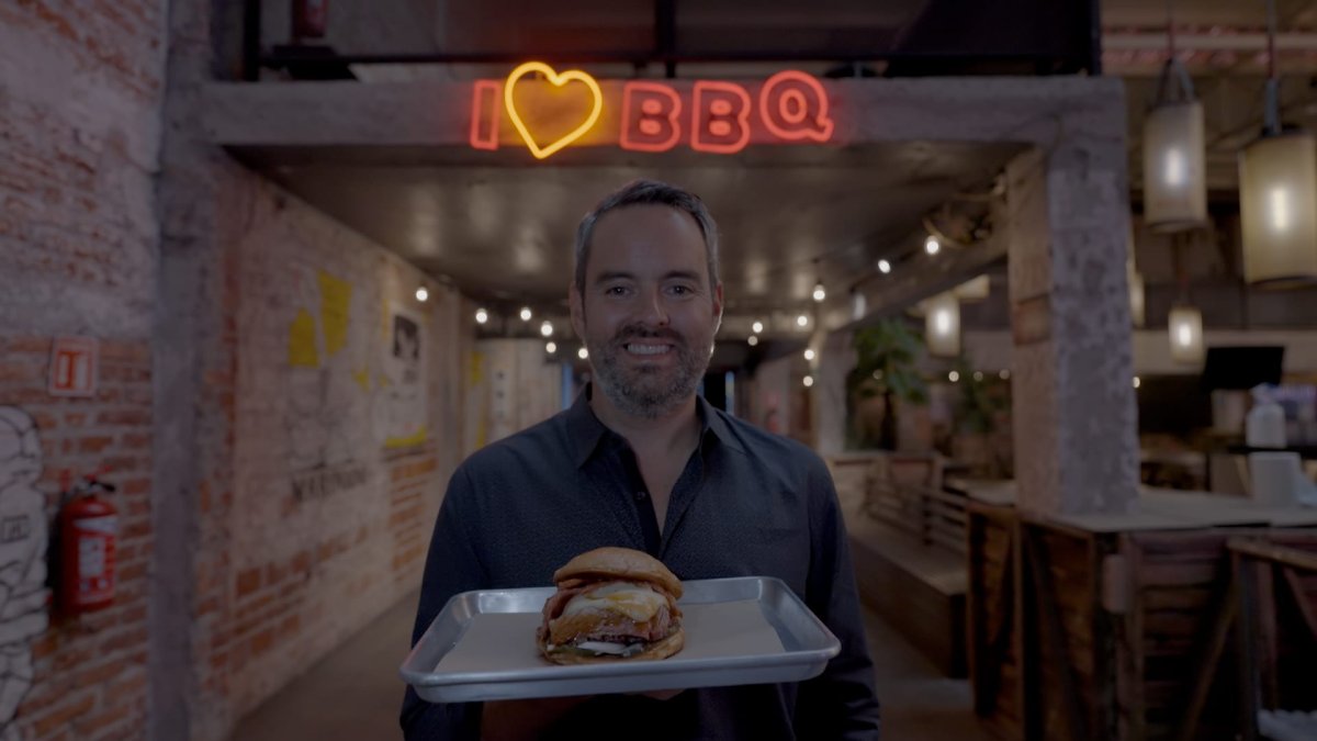 Gen Xer left a job at Apple to open a BBQ restaurant in Mexico City—it made $9 million in sales last year - Vimarsana News