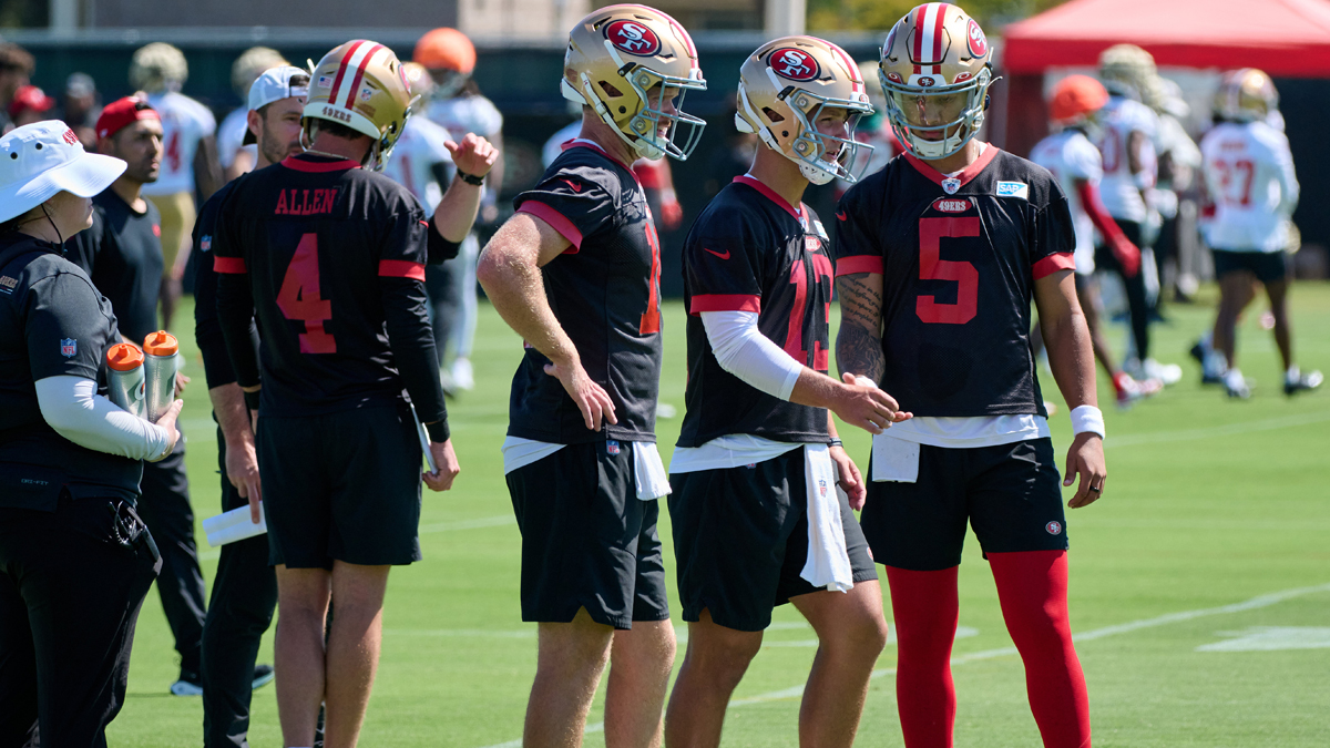 Maioccos 49ers camp observations QBs struggle on Day 3 Maioccos 49ers camp observations QBs struggle on Day 3