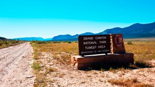 Arizona, Grand Canyon National Park, Tuweep Area, Monument Entrance Sign.