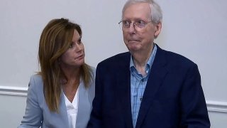 Top U.S. Senate Republican Mitch McConnell appears to freeze for more than 30 seconds during a public appearance before he was escorted away, the second such incident in a little more than a month, after an event with the Northern Kentucky Chamber of Commerce in Covington, Kentucky, Aug. 30, 2023.