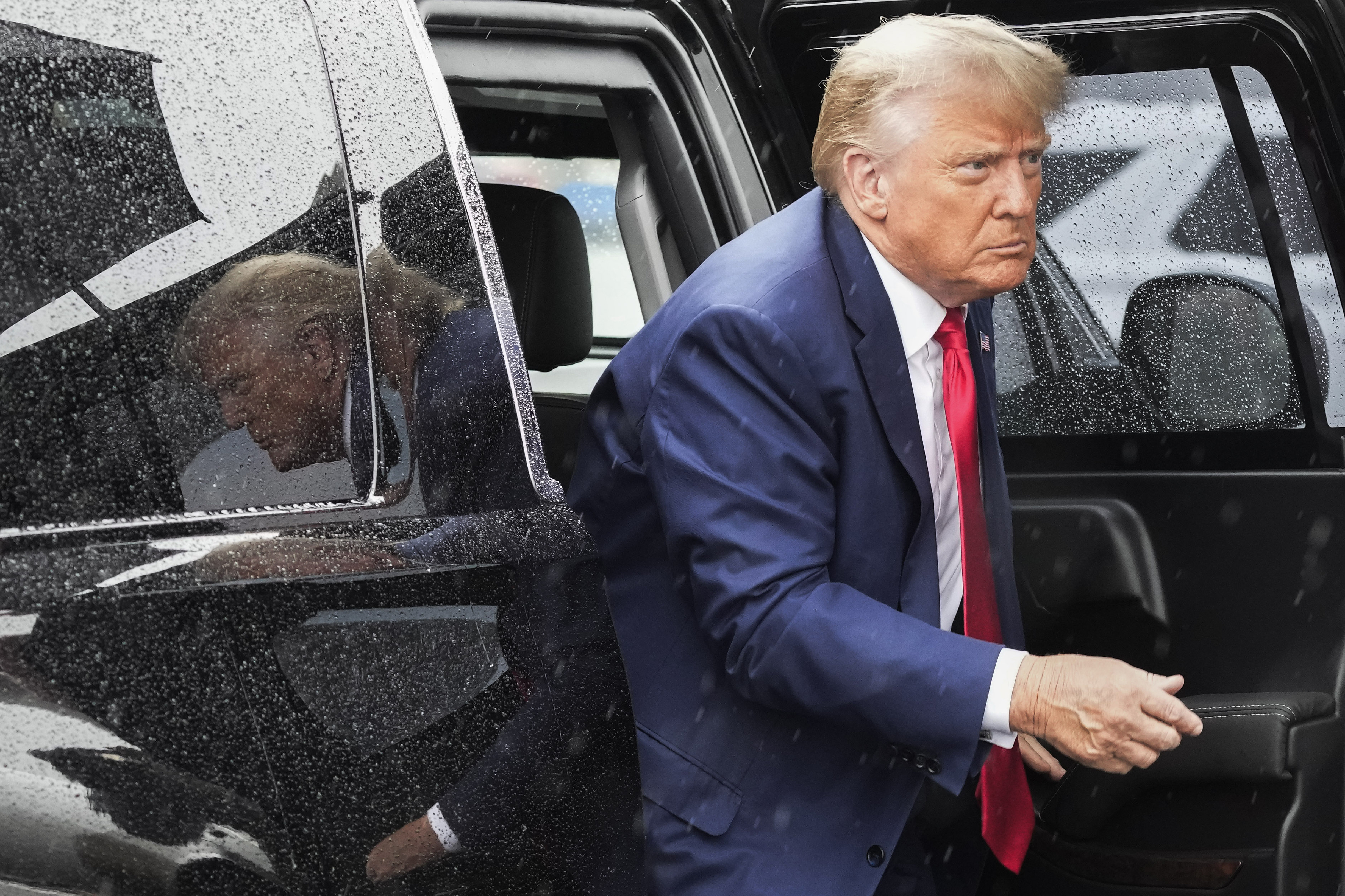 Trump to set to surrender at Georgia's Fulton County jail – NBC Bay Area - Vimarsana News