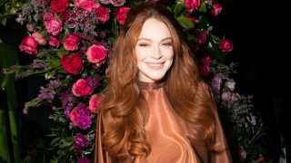 Lindsay Lohan attends the Christian Siriano Fall/Winter 2023 NYFW Show at Gotham Hall on February 09, 2023 in New York City.