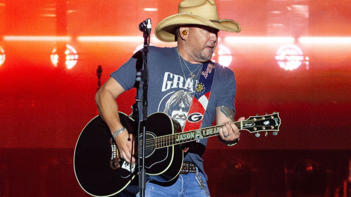 Jason Aldean announces new album featuring controversial 'Try That in a Small Town' – NBC Bay Area - Vimarsana News