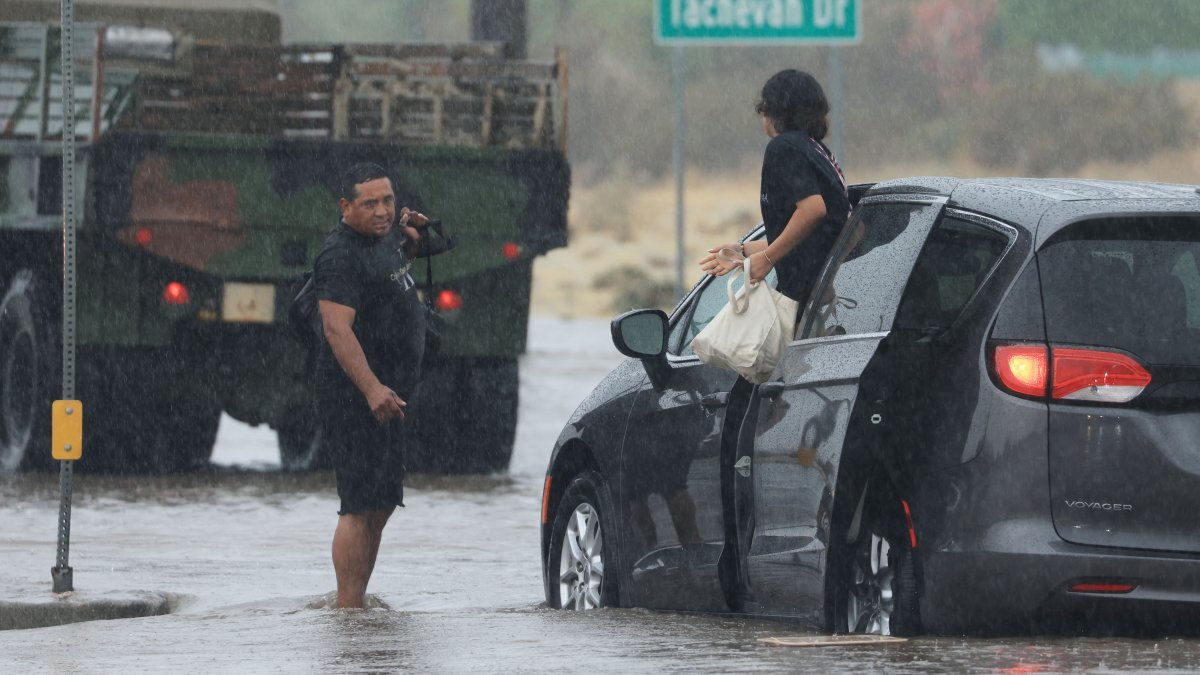 LA area flash flood warnings extended due to Hilary – NBC Bay Area - Vimarsana News