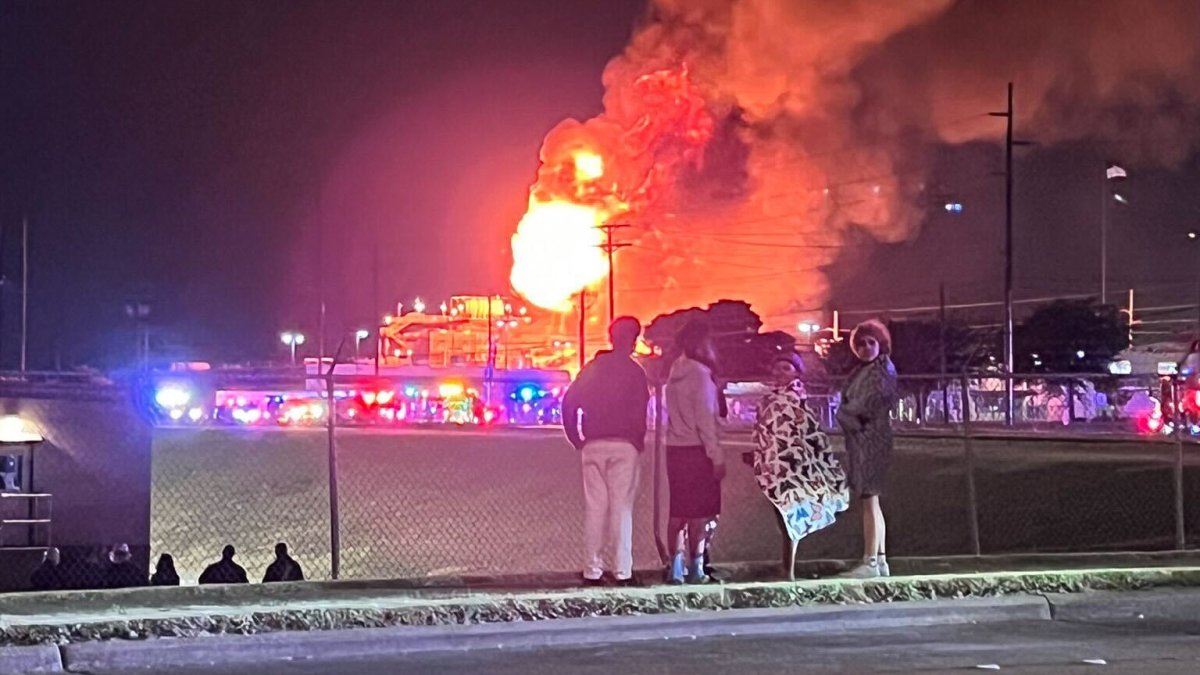 Sherwin-Williams paint plant in Garland catches fire – NBC Bay Area - Vimarsana News