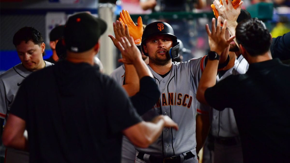 Giants score six runs in ninth to stun Angels in come-from-behind road win – NBC Bay Area - Vimarsana News
