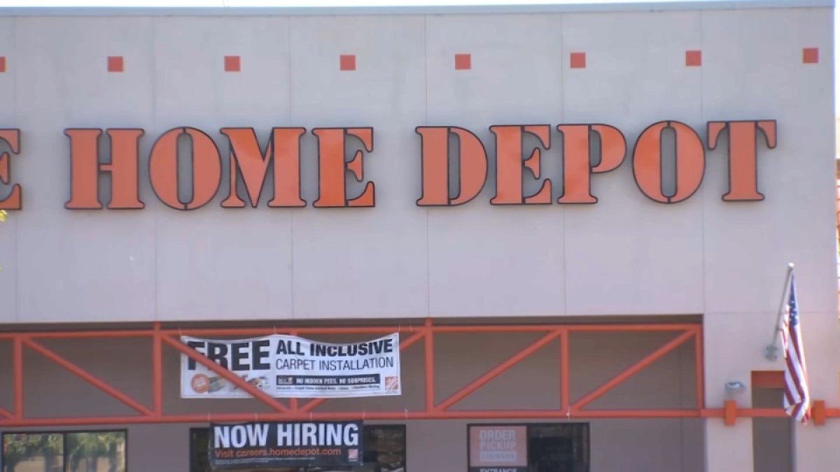 San Carlos Home Depot guard shoots suspected shoplifter during scuffle ...