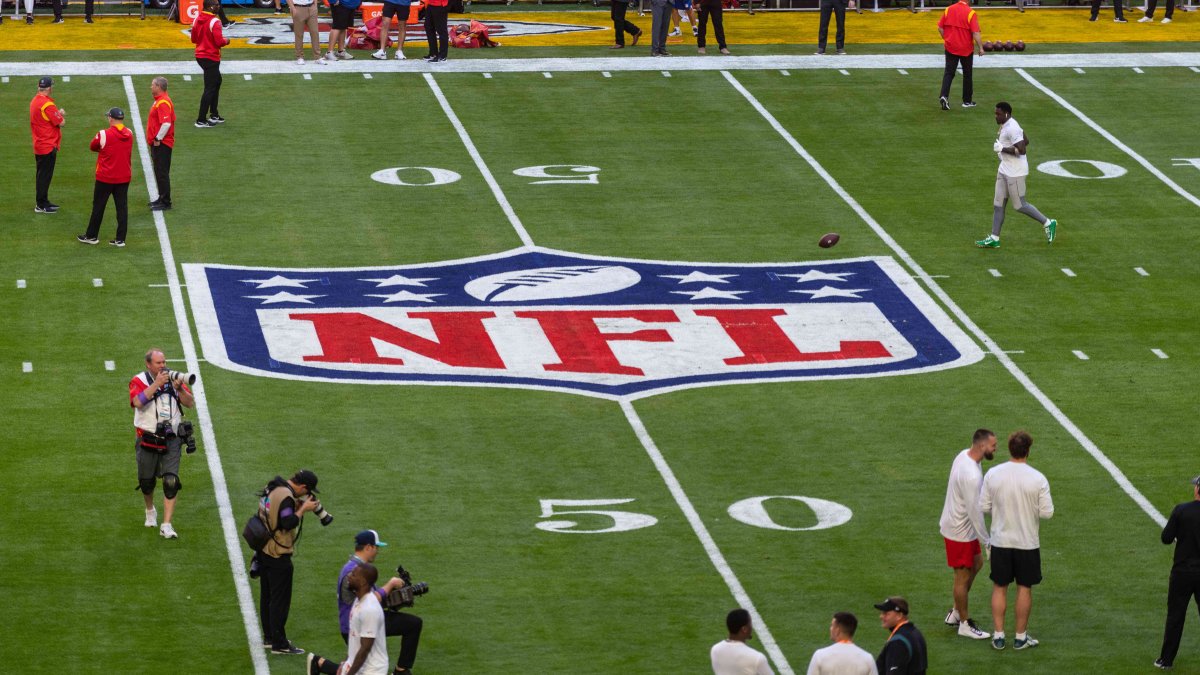 Which NFL stadiums have artificial turf vs. real grass? – NBC Bay Area