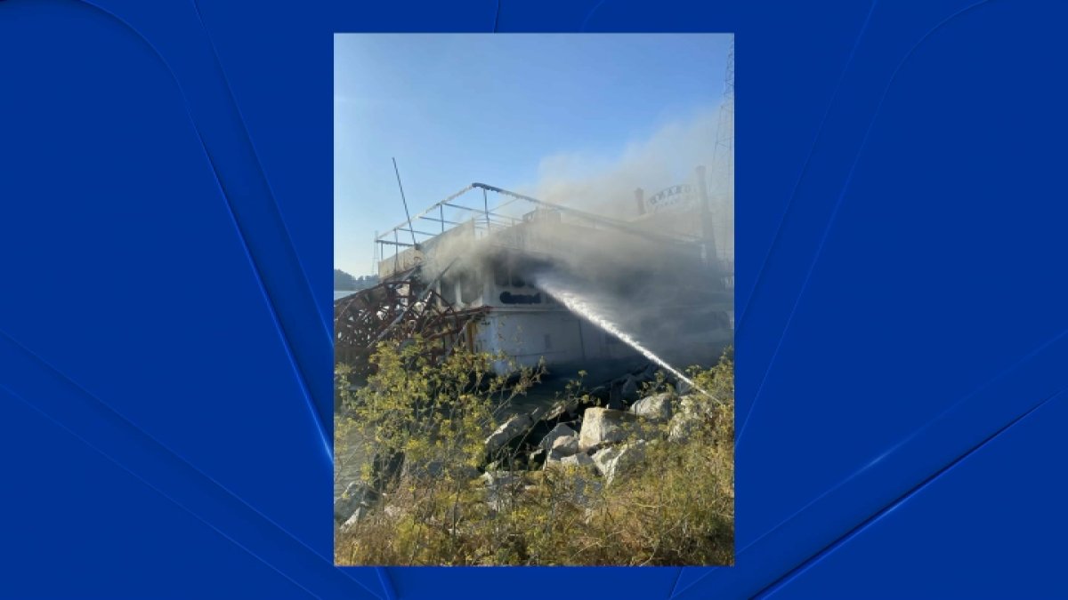 Riverboat catches fire on the Vallejo waterfront NBC Bay Area