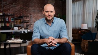 There are many distractions that can get in the way of work — but the “greatest interruption” to productivity is mindless scrolling of phones, according to bestselling author James Clear.