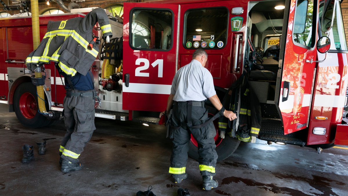 Toxic chemicals in firefighter gear could increase cancer risk – NBC Bay Area - Vimarsana News
