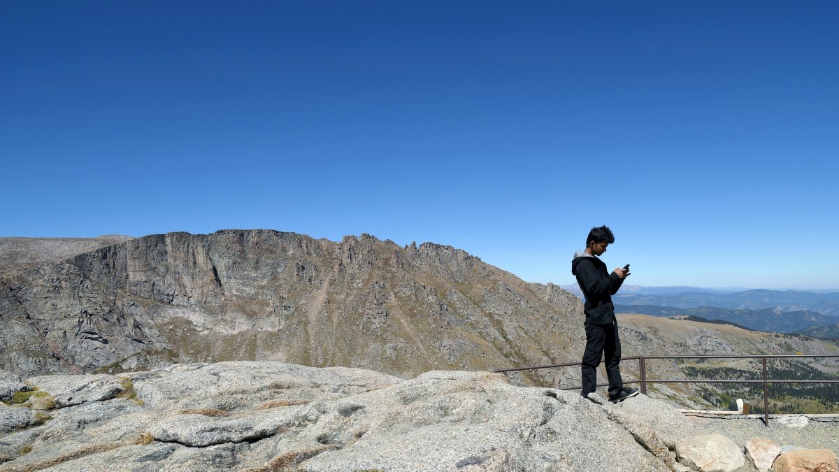 Colorado mountain tied to 1864 massacre is renamed Mount Blue Sky – NBC Bay Area - Vimarsana News