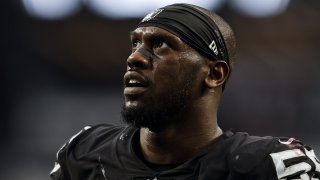 Raiders release Chandler Jones, capping final tumultuous month