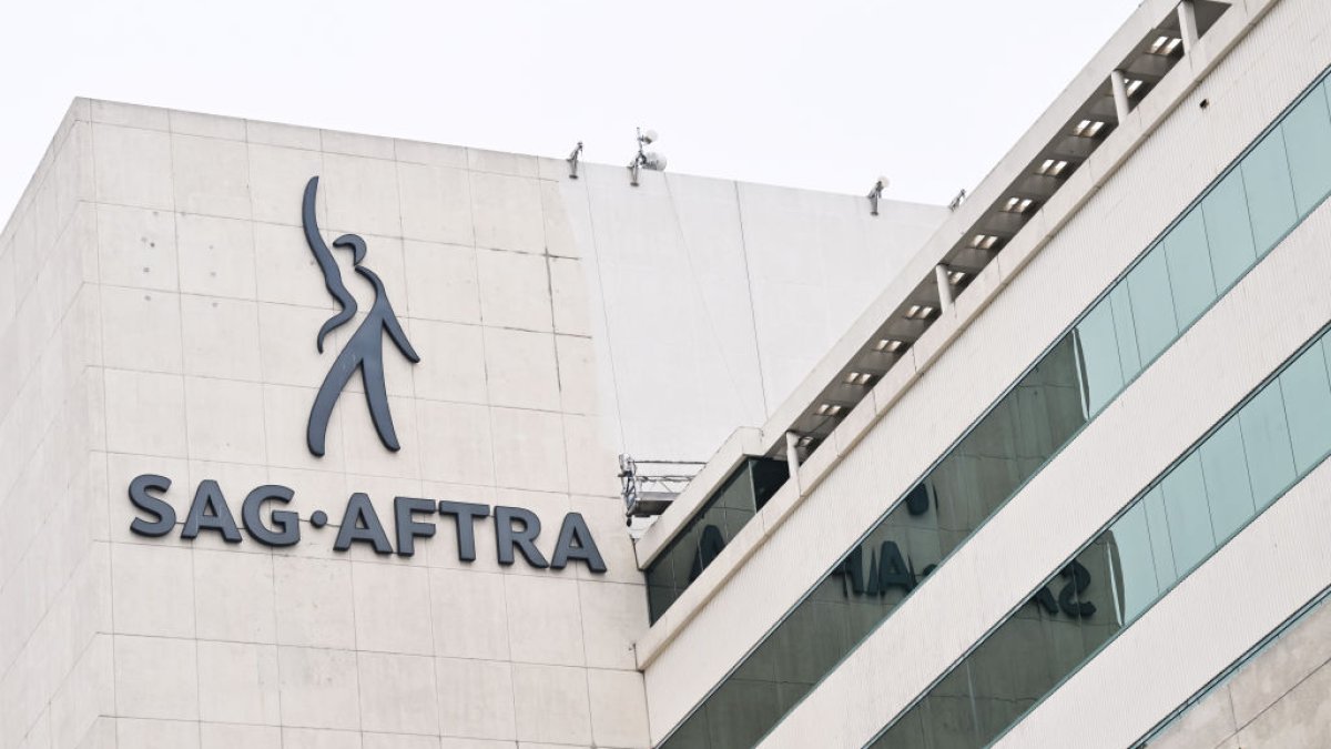 SAG-AFTRA weighs 'last, best offer' from Hollywood studios – NBC Bay Area - Vimarsana News
