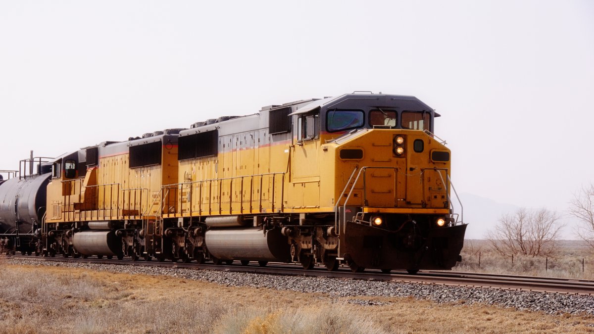 Explosion at Union Pacific's Bailey Yard in Nebraska forces evacuations due to toxic smoke – NBC Bay Area - Vimarsana News