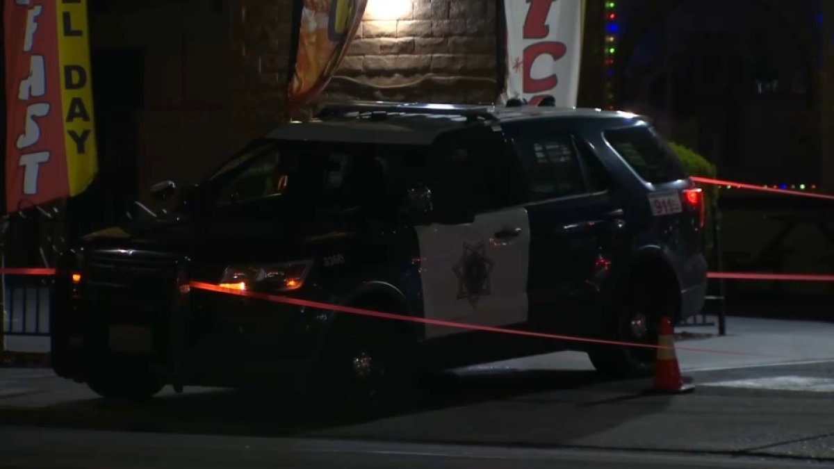 警方称，在东圣何塞发生行人被撞死事件