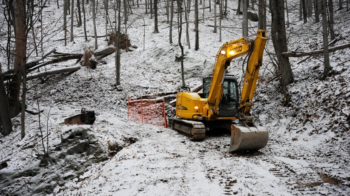 FBI allegedly dug up Civil War gold buried near Dents Run, hiding the findings – NBC Bay Area - Vimarsana News