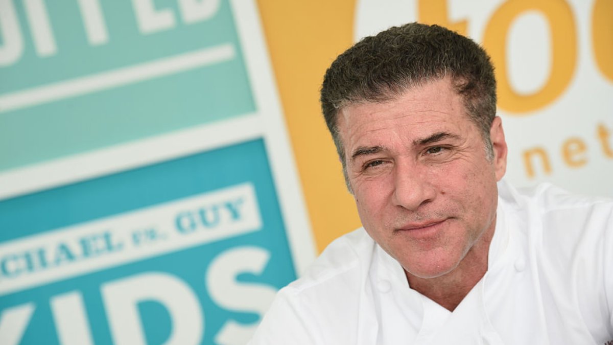 Food Network star Michael Chiarello has died at the age of 61 on NBC Bay Area