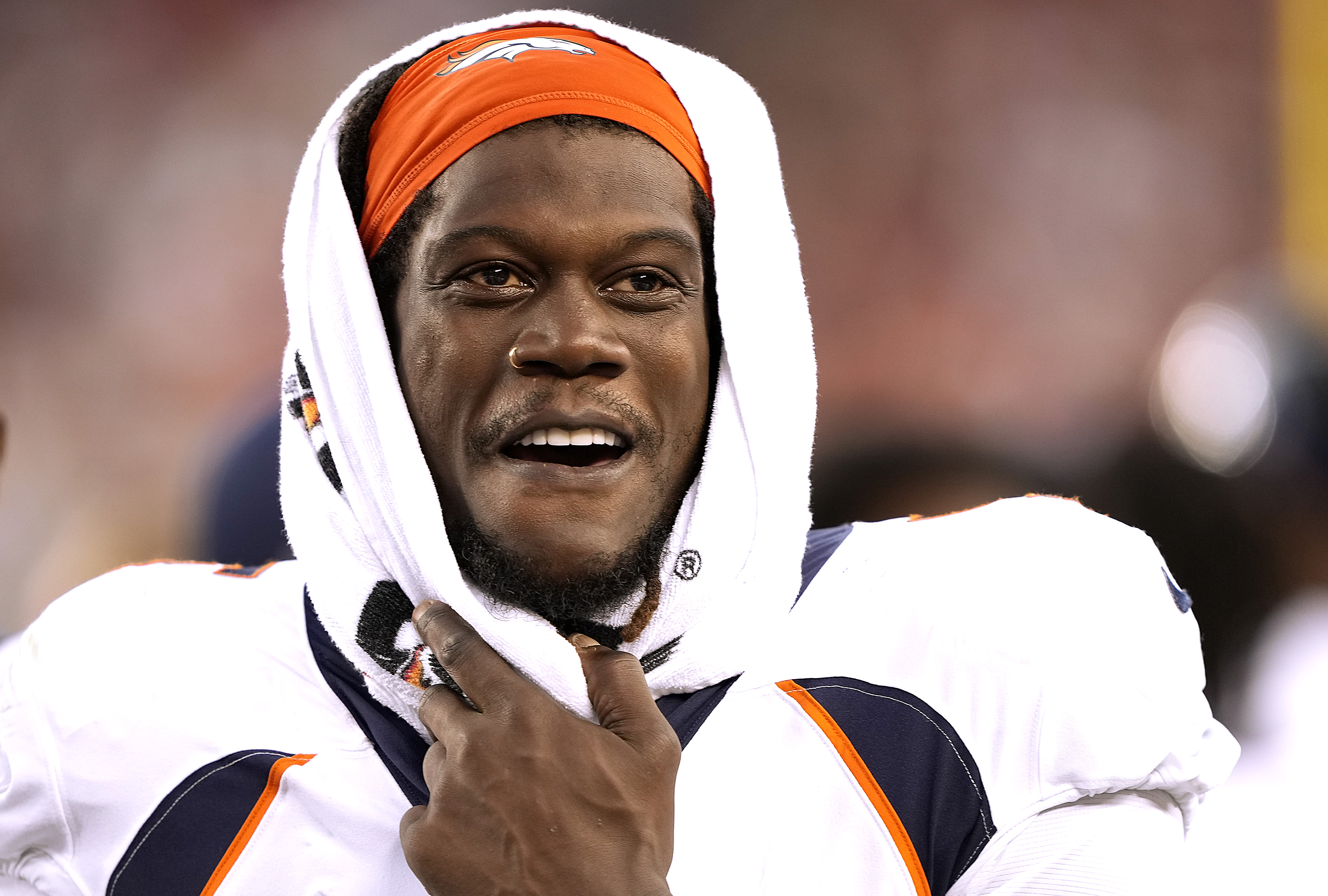 Linebacker Randy Gregory of the Denver Broncos rushes the passer News  Photo - Getty Images