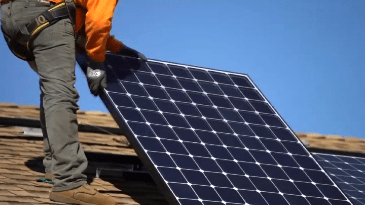 领导人呼吁加州阻止有争议的太阳能发电方案