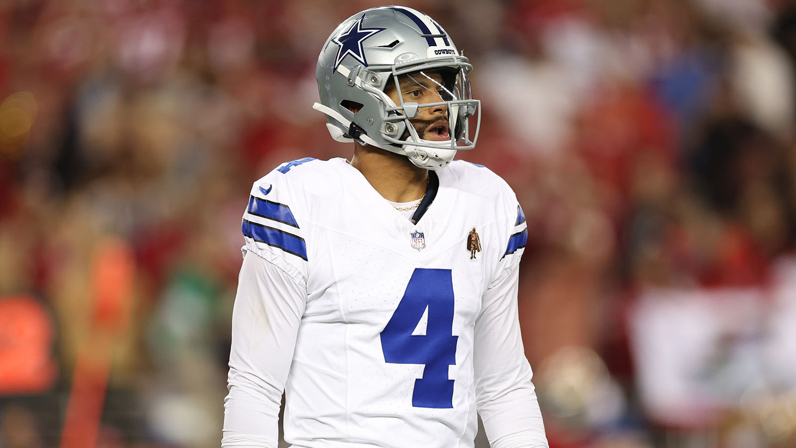 DAK PRESCOTT THINKS THE MEDIA OUT TO GET THE COWBOYS