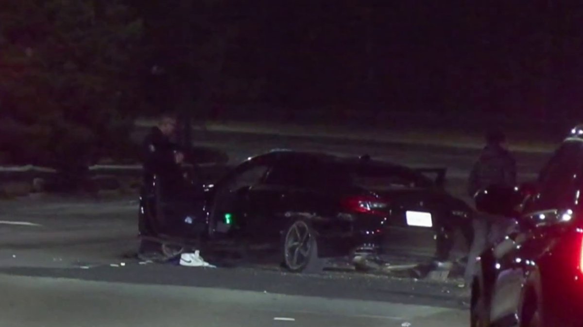 Driver hospitalized following shooting, crash along Richmond parkway