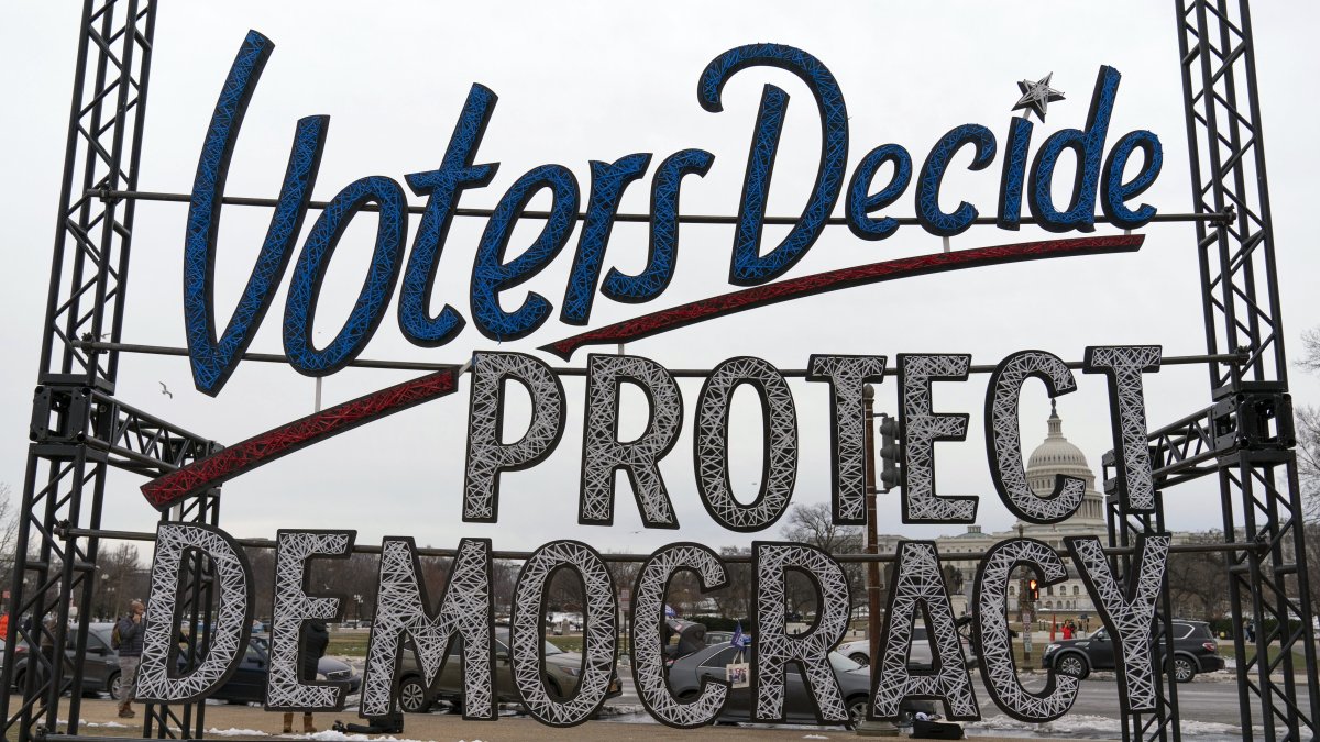 Fears of political violence grow as 2024 campaign looms – NBC Bay Area - Vimarsana News