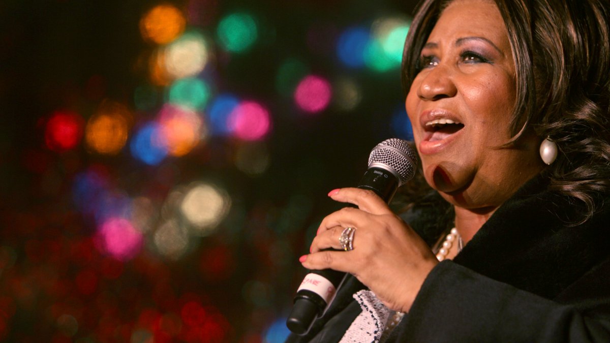 Judge cites handwritten will and awards real estate to Aretha Franklin's sons – NBC Bay Area - Vimarsana News