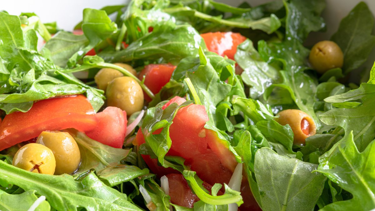 Customer sues Chopt after claiming to find manager's finger in salad – NBC Bay Area - Vimarsana News