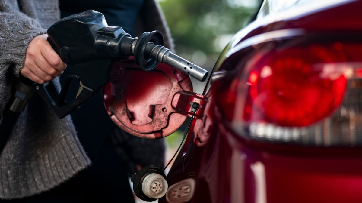 California gas prices jump to over $6 a gallon on average