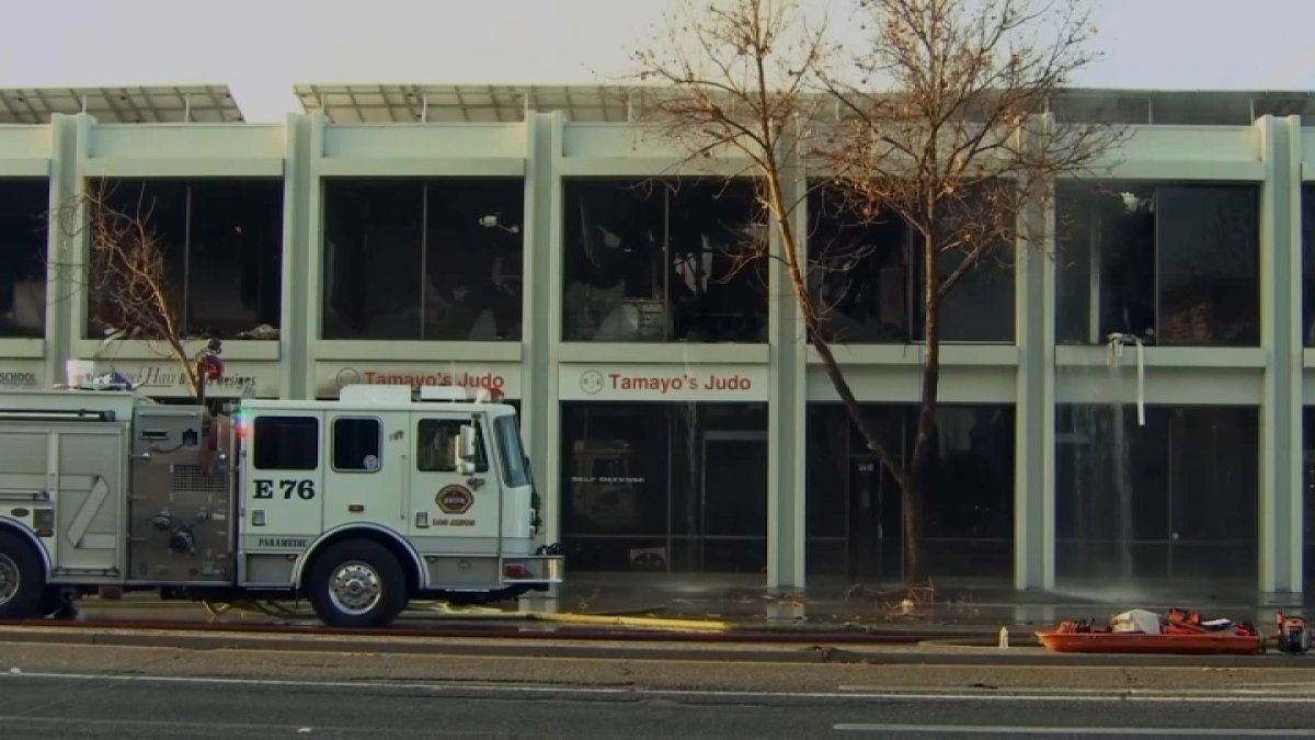 Businesses damaged in Los Altos fire – NBC Bay Area - Vimarsana News