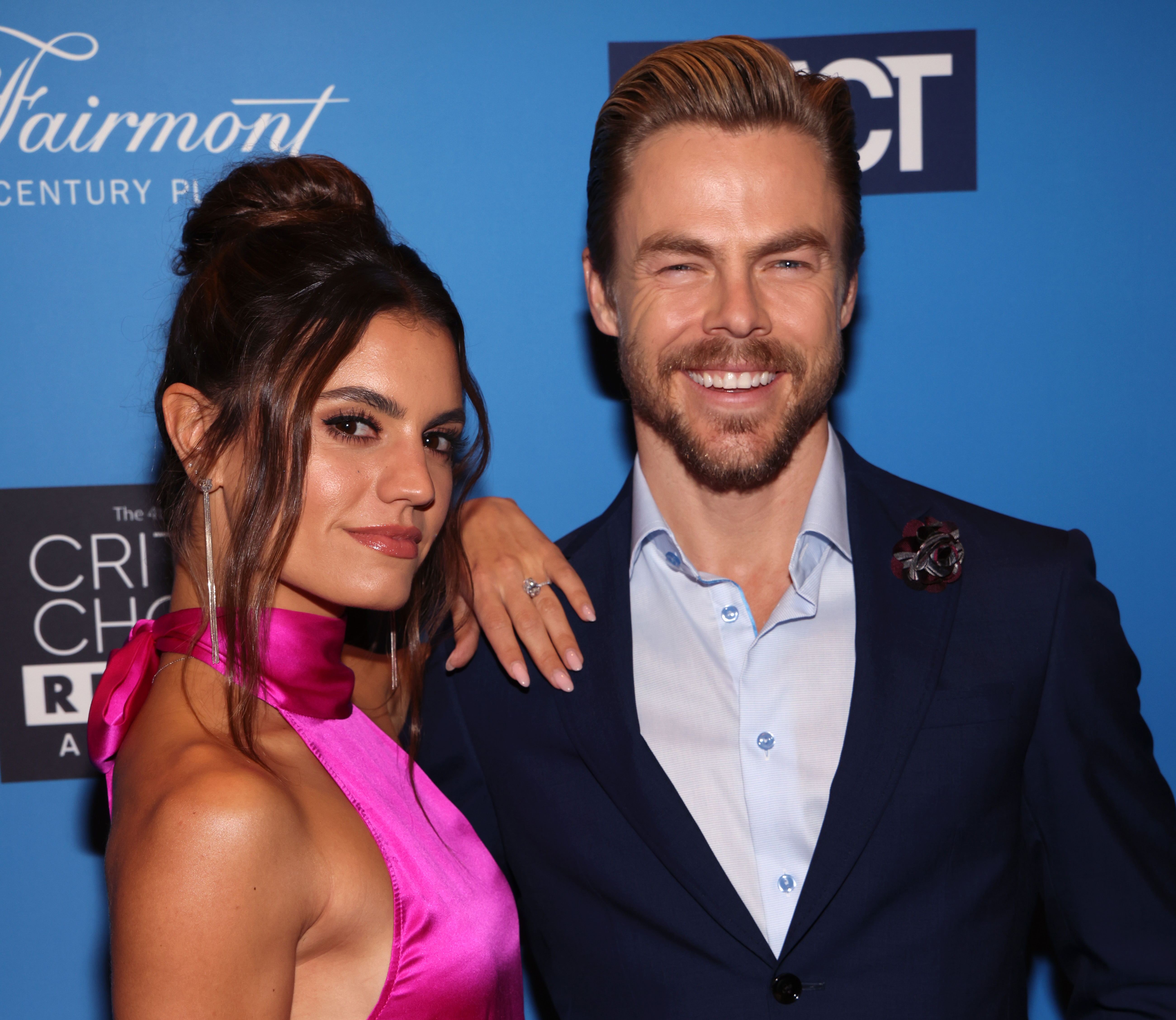 Derek Hough and Hayley Erbert celebrated Christmas as she recovers – NBC Bay Area - Vimarsana News