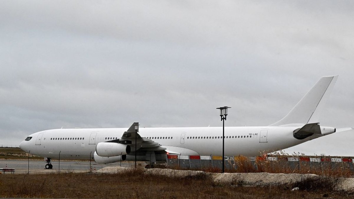 France investigating plane headed to Nicaragua for human trafficking – NBC Bay Area - Vimarsana News