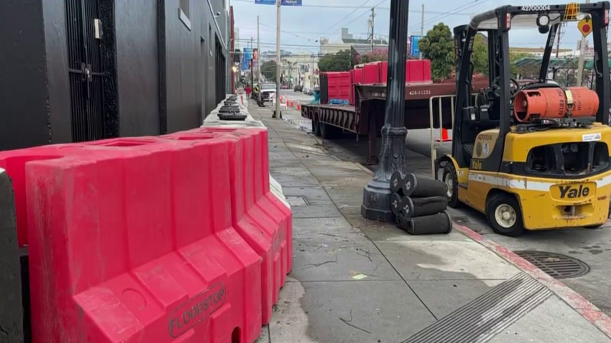 San Francisco prepares for expected storms with flood barriers