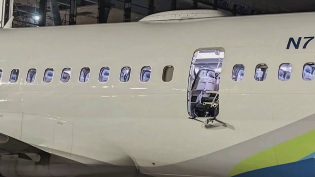 NTSB officials share latest on investigation into Alaska Airlines mid