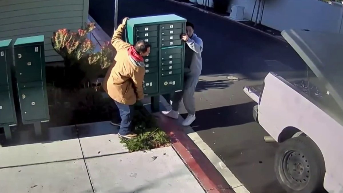 Thieves steal bank of mailboxes from Fremont townhouse complex NBC