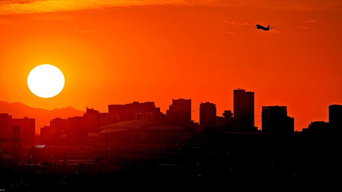 Earth shattered global heat record in 2023, European agency says – NBC Bay Area - Vimarsana News