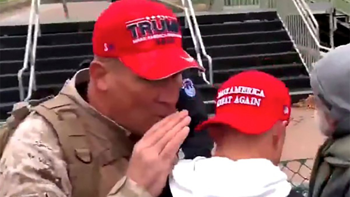 Trump supporter Ray Epps gets a year of probation over Jan. 6 Capitol riot – NBC Bay Area - Vimarsana News