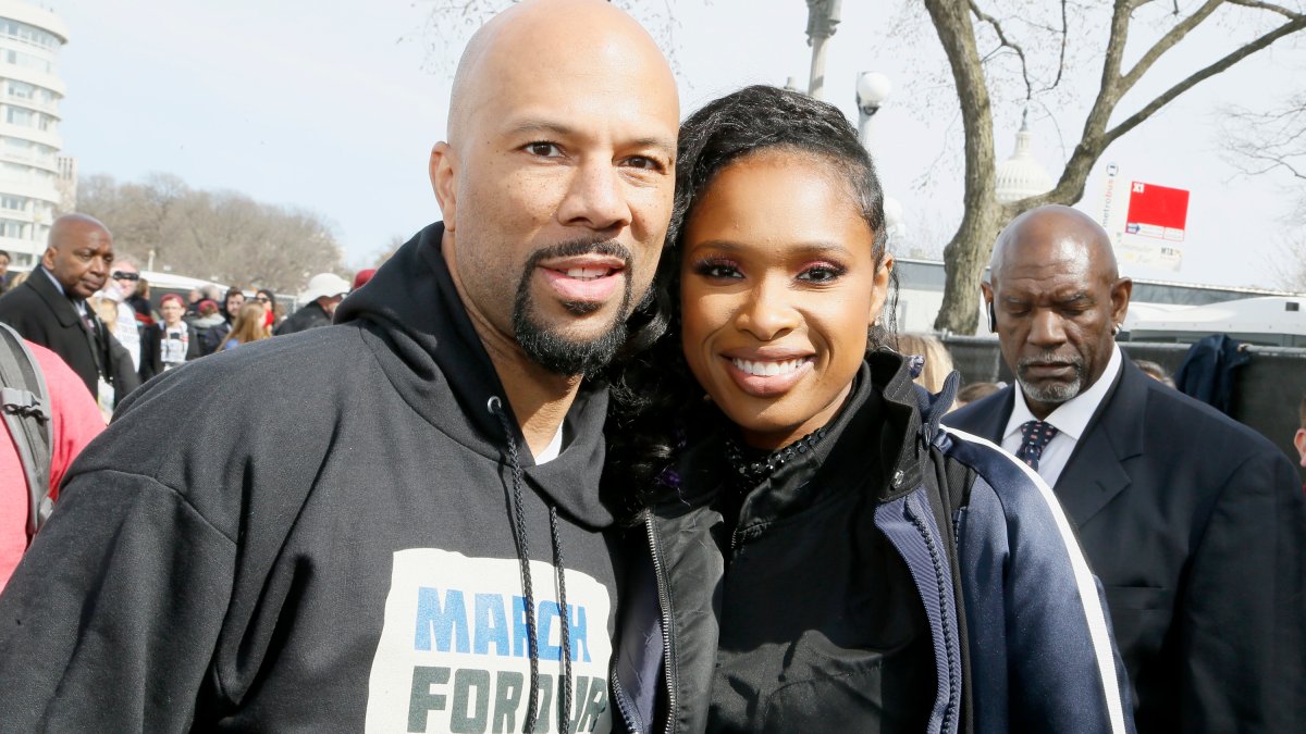Jennifer Hudson and Common confirm their romance in heartwarming way – NBC Bay Area - Vimarsana News