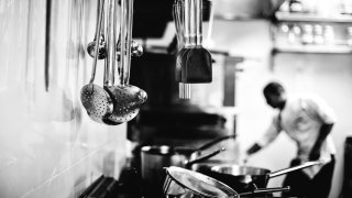How ‘ghost kitchens’ went from $1 trillion hype to a struggling business model